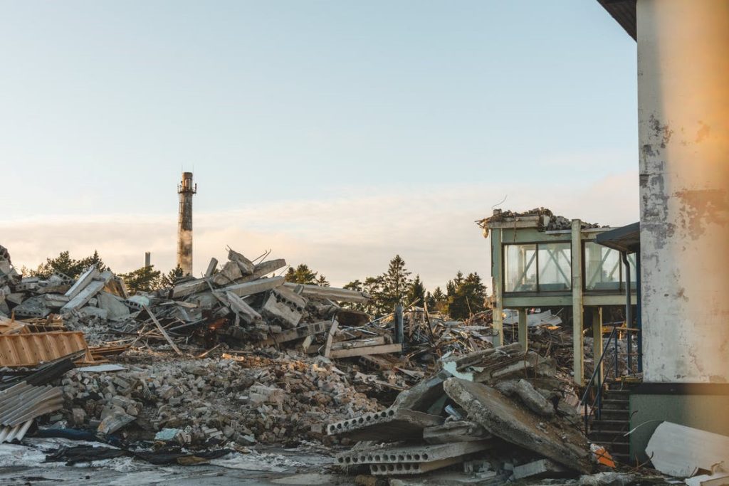 A tornado hit Oklahoma City and destroyed all buildings.